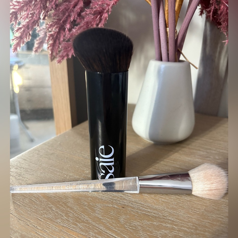 Saie Big buffing brush